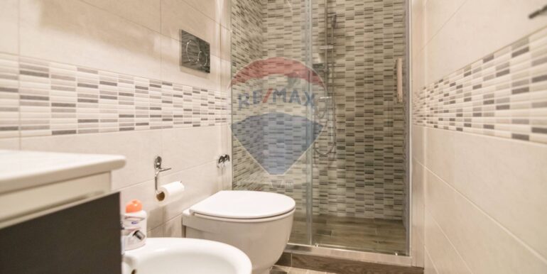 20251023104143-995524-11