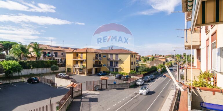 20251023104251-995524-16