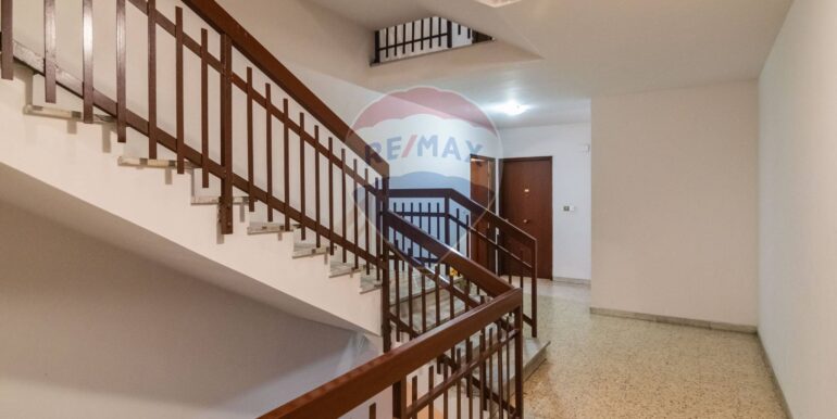 20251023104323-995524-19