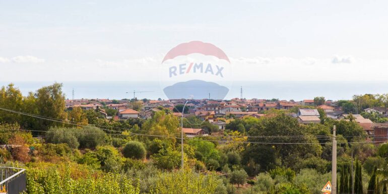 20251023105724-995536-15