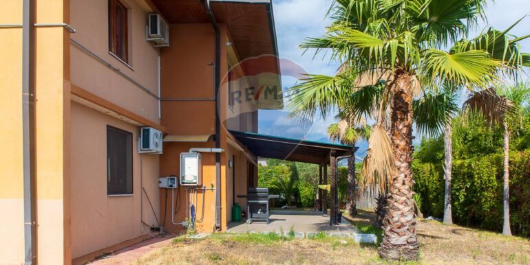 20251023105727-995536-16