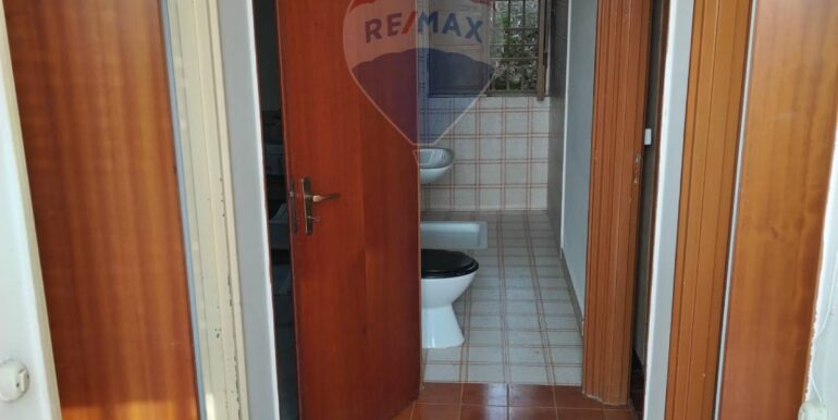 20251023112948-995554-16