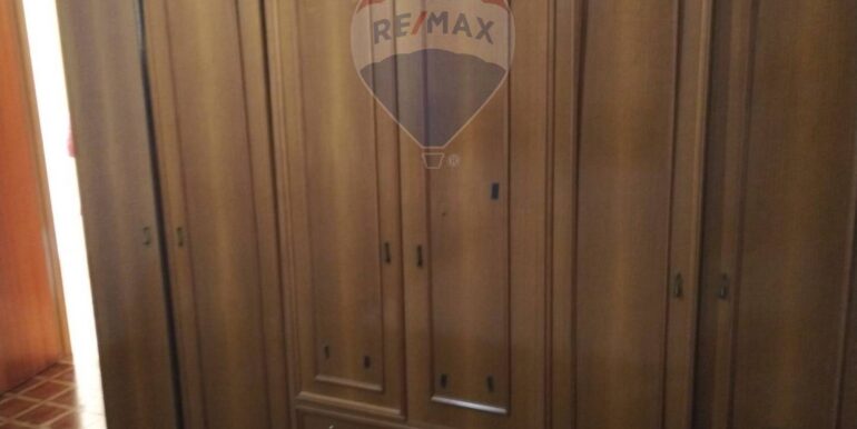 20251023113014-995554-26