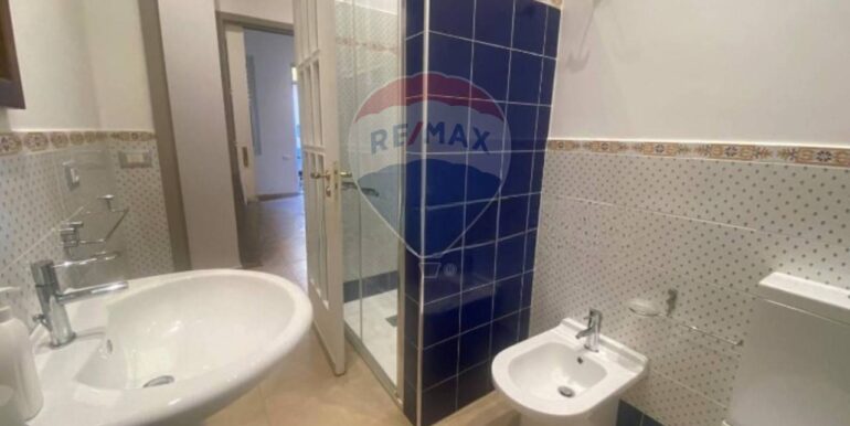 20251023123516-995522-16