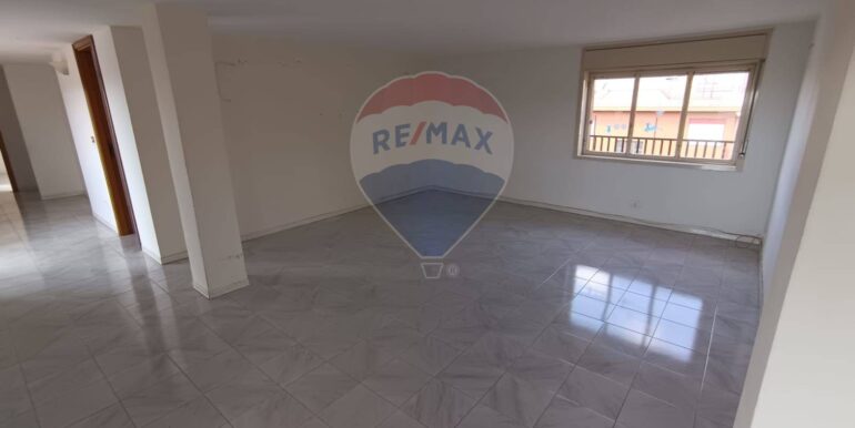 20251023134603-994344-18