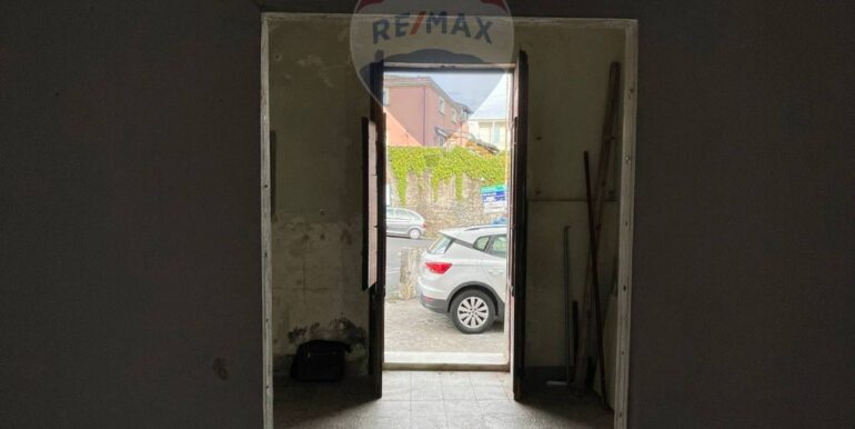 20251023193839-995690-14