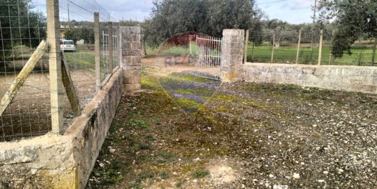 20251023222350-995701-2