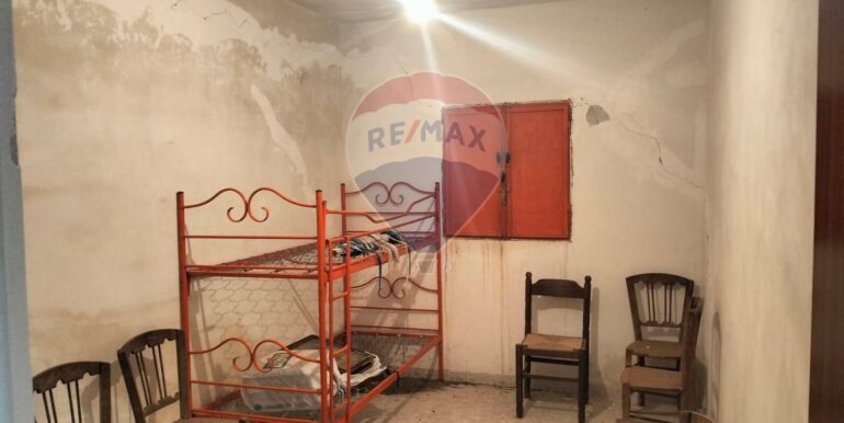 20251023222351-995701-13