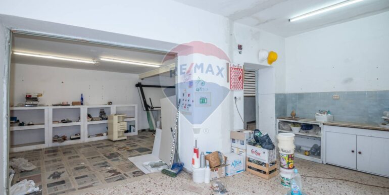 20251023225328-995703-2