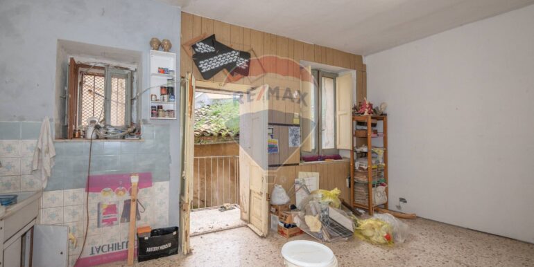 20251023225400-995703-7