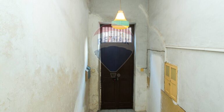 2025102394624-995515-4