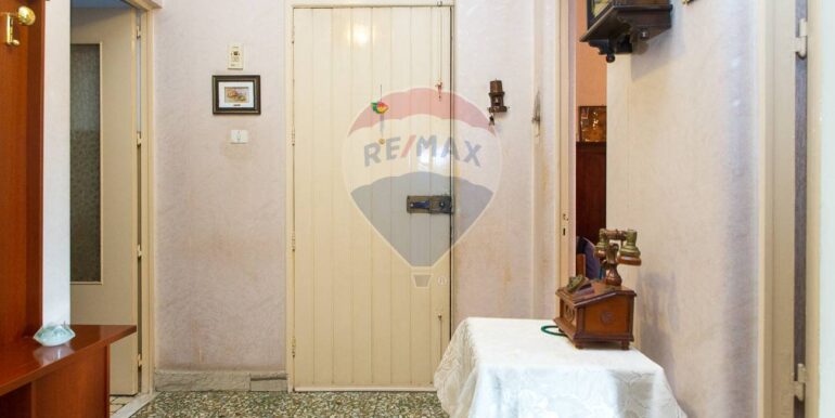 2025102394637-995515-8