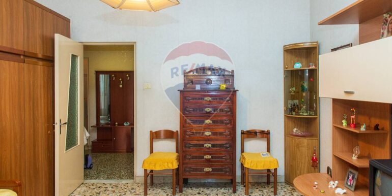 2025102394649-995515-11