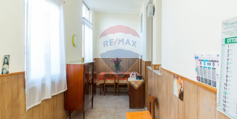 2025102394714-995515-18