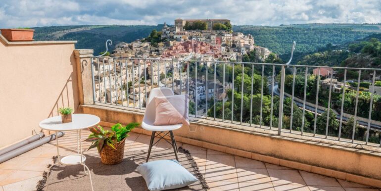 20251024103828-534758-2