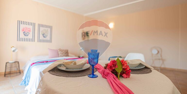 20251024103856-534758-12