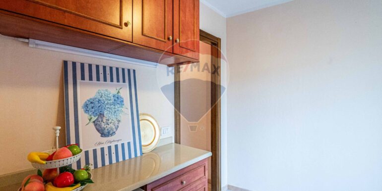 20251024103901-534758-14