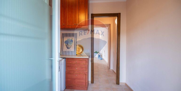 20251024103906-534758-16