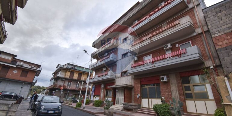 20251024123704-994399-2