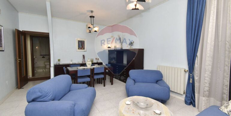 20251024123720-994399-8