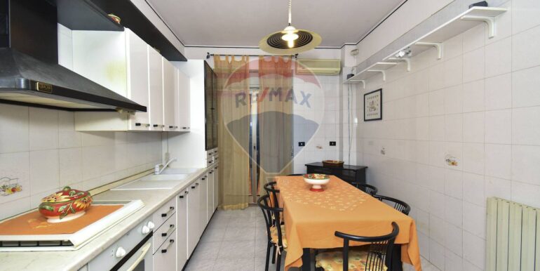 20251024123756-994399-23