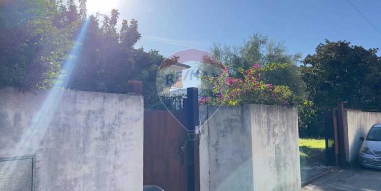 20251024143549-994767-4