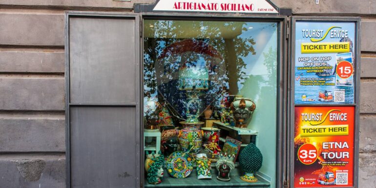 20251024144324-995905-11