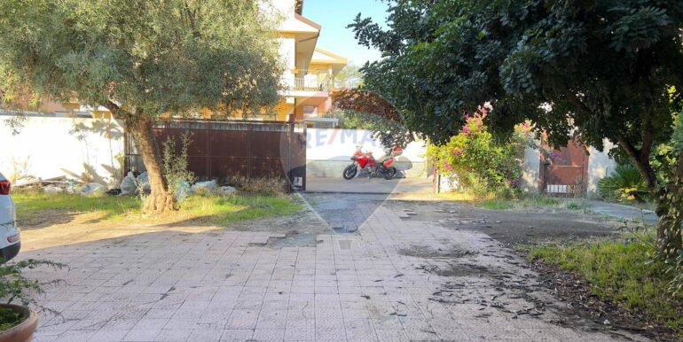 20251024145610-994767-5