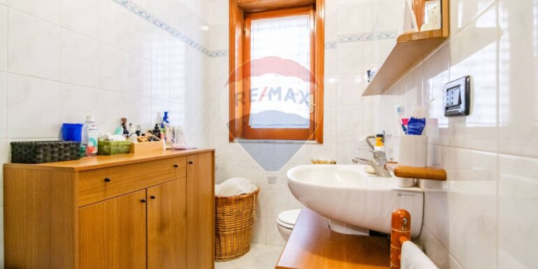 20251024150534-995571-6