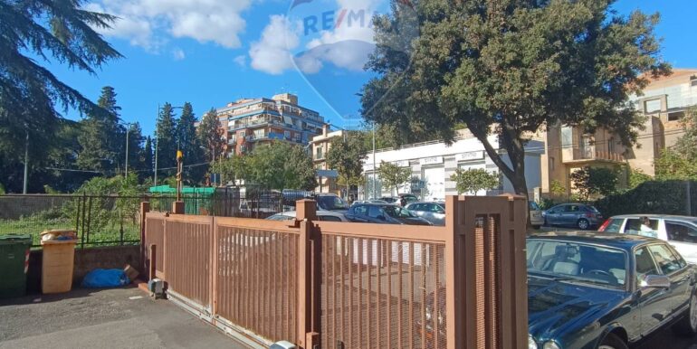 20251024160416-995889-10