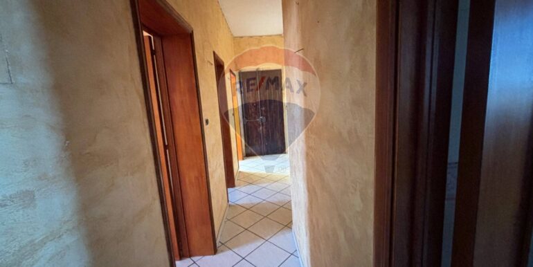 20251024185615-996001-6