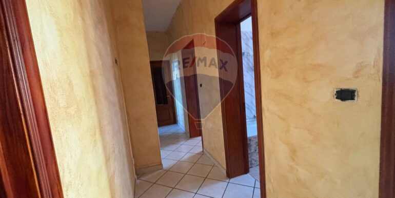 20251024185946-996001-14