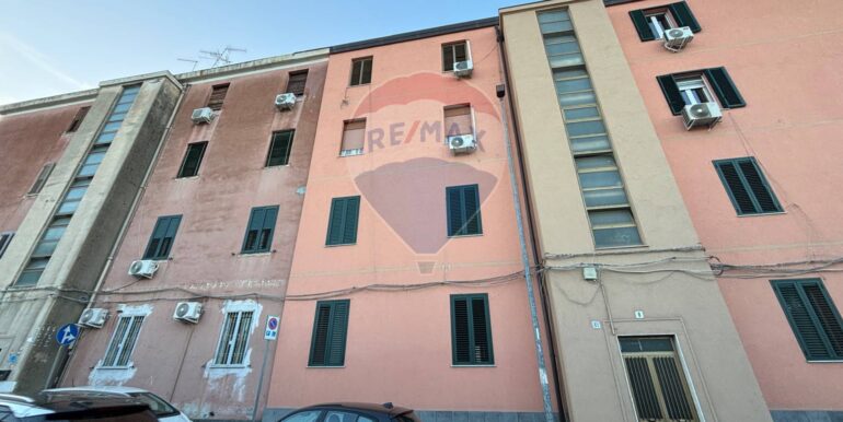 20251024190143-996001-20