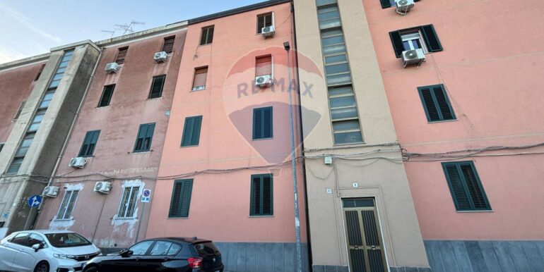 20251024190232-996001-22