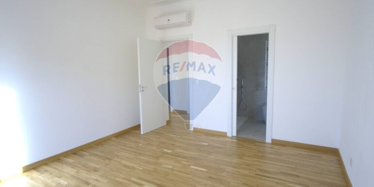 20251025134017-995876-15