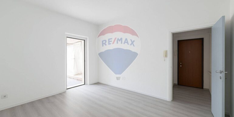 20251025225655-996109-5