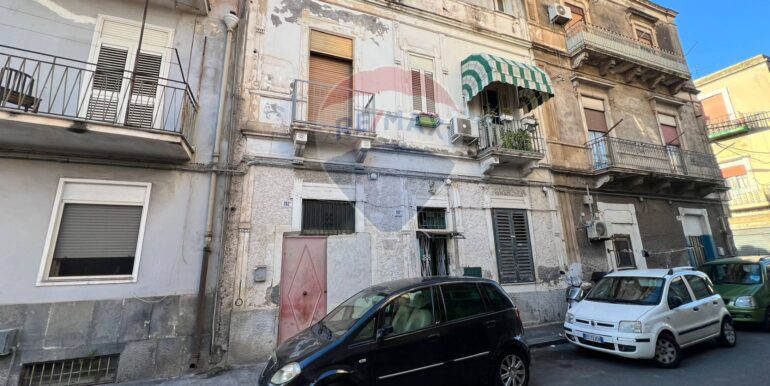 20251025225705-996109-8