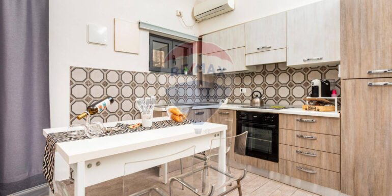 2025102583748-996028-11