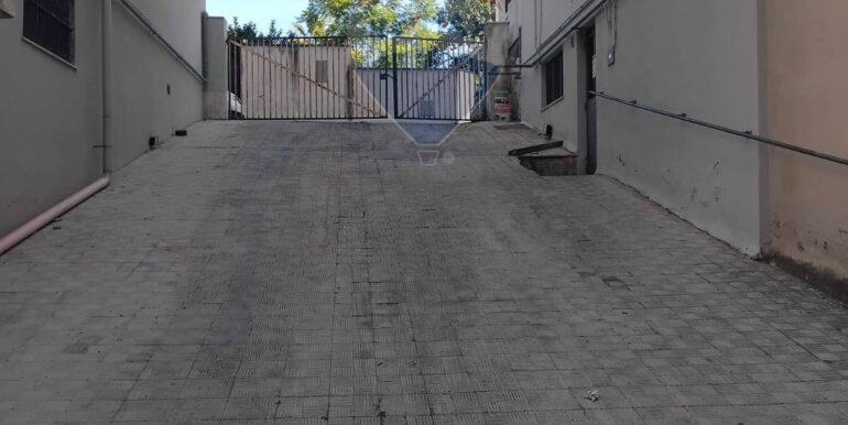 20251026115547-996118-11