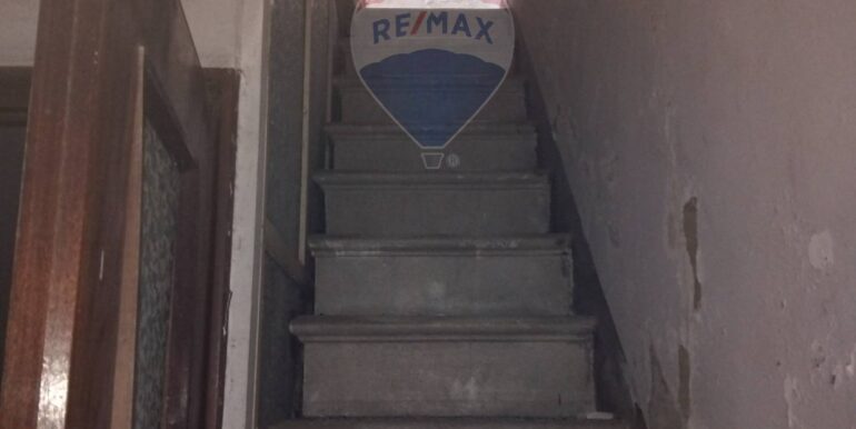 20251026122028-995352-23