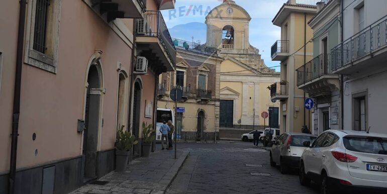 20251026122106-995352-34