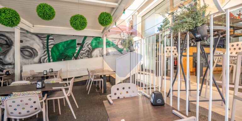 20251026163626-995894-3