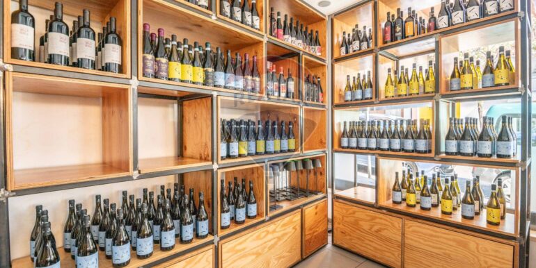 20251026163652-995894-10