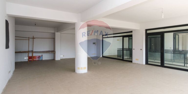 20251026170555-991748-5