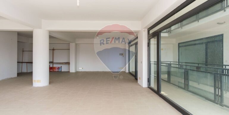 20251026170557-991748-6