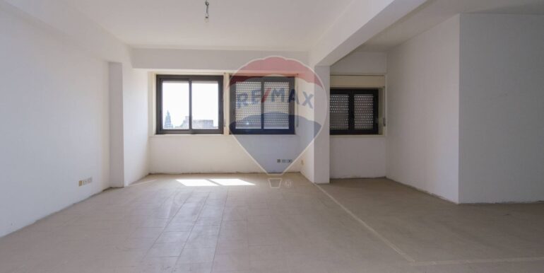 20251026171759-991747-1