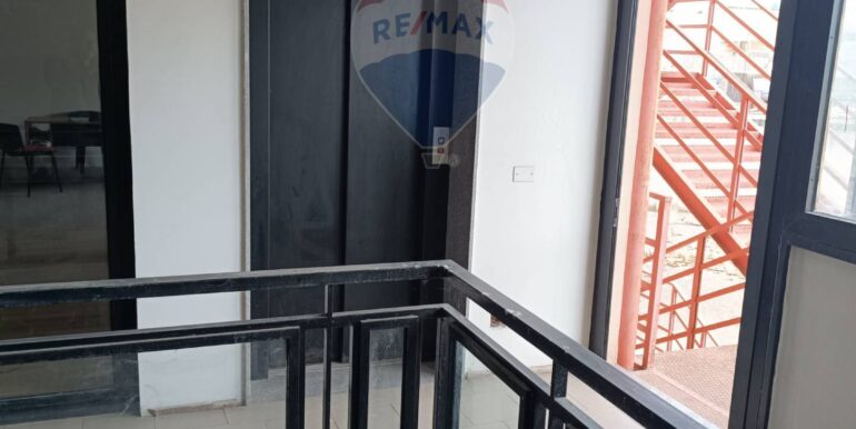 20251026172659-991751-4