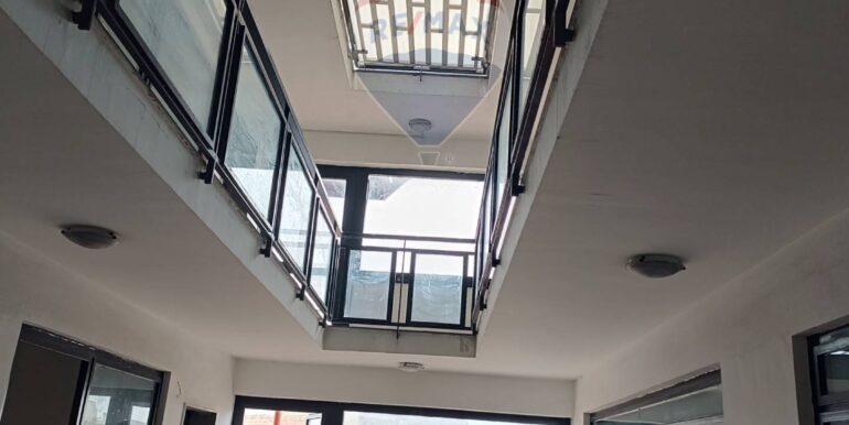 20251026172701-991751-5