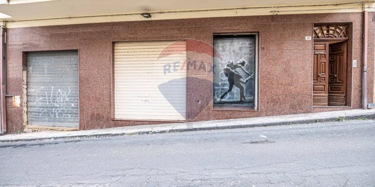 20251026212505-992733-1