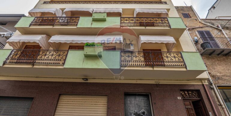 20251026212616-992733-22